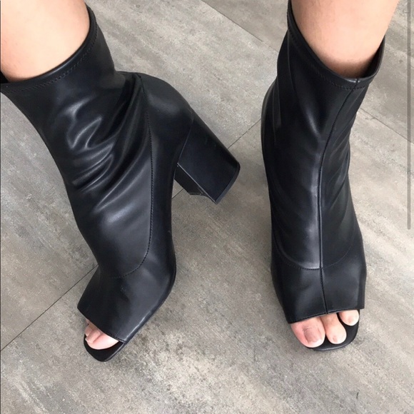 Zara NEVER WORN Black Open Toe Boots - Picture 7 of 7